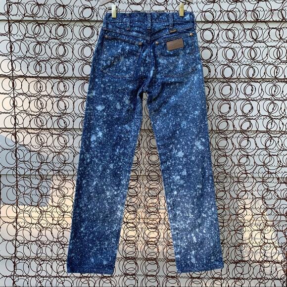 Wrangler “Star Splatter” upcycle diy vintage wedgie jeans - Picture 2 of 8